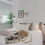 Main Street Deluxe Apartment A Coruna