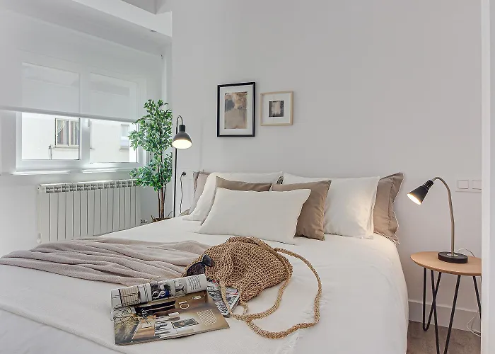 Apartment Main Street Deluxe A Coruna