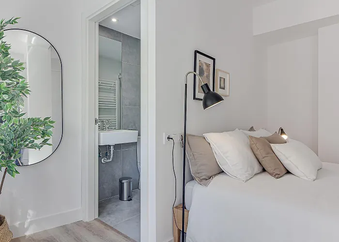 Main Street Deluxe Apartment A Coruna